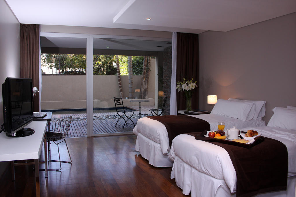 San Isidro Plaza Hotel Buitenkant foto